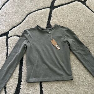 Skims crop top in smoke size XS BNWT